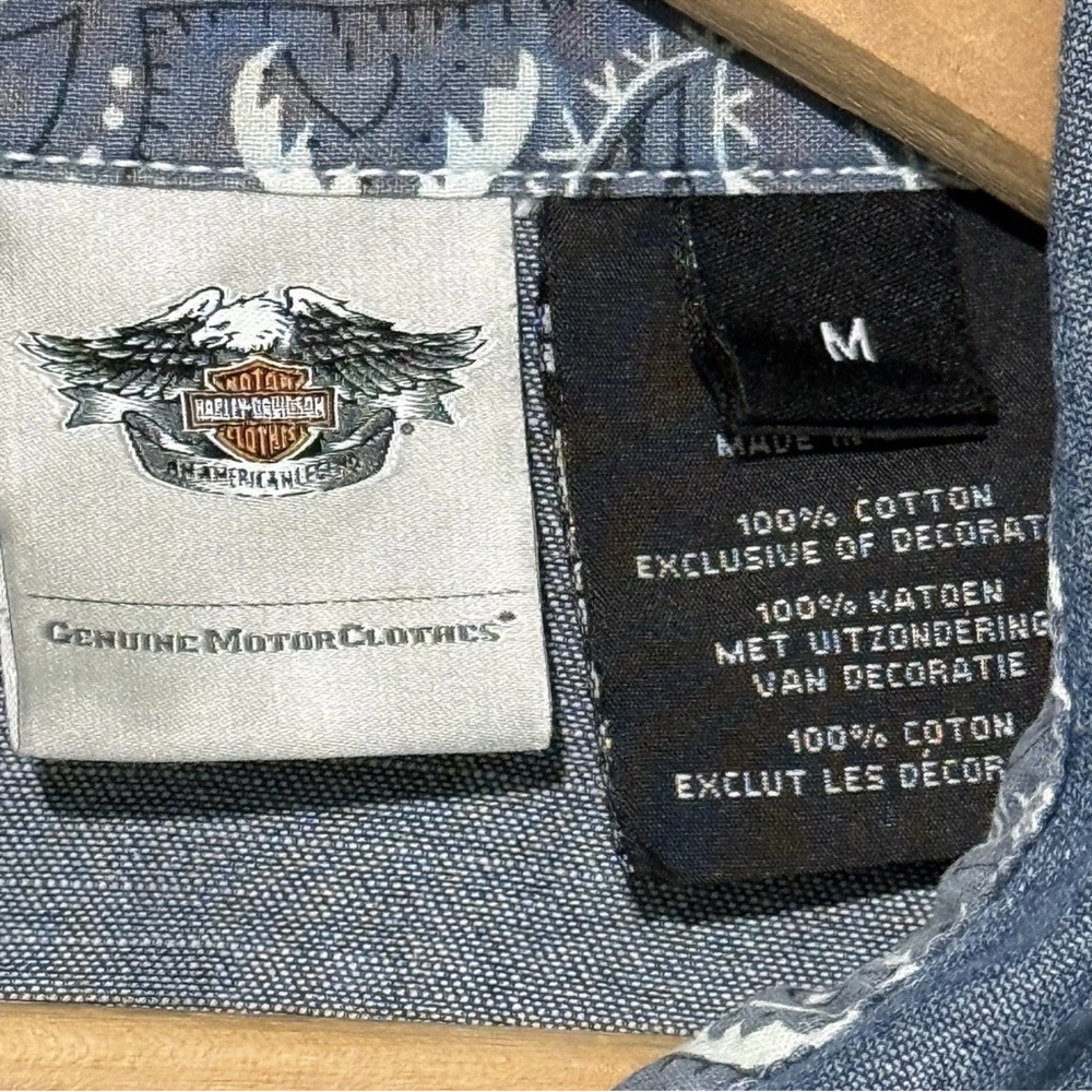 Harley Davidson Denim Long Sleeve Button Down Women’s Size M Pearl Snap Y2K - Picture 5 of 5